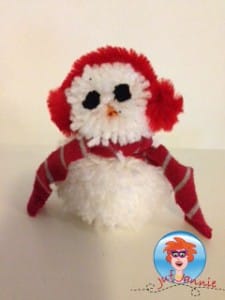 sneeuwpop-maken-van-pompon-16