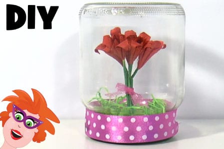 Pot met bloemen voor Moederdag